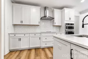 5944 Bakers Point, Hickory, NC 28602 - Photo 5