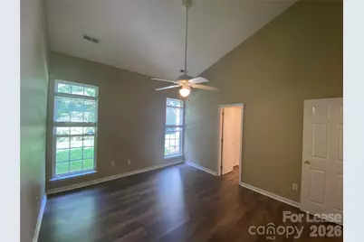 5422 Waverly Lynn Lane, Charlotte, NC 28269 - Photo 11