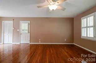 609 Blythe St, Shelby, NC 28152 - Photo 3