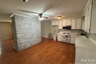 804 Lauras Ln, Albemarle, NC 28001 - Photo 7