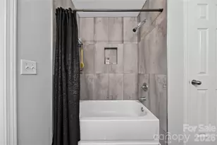 2047 Sonoma Valley Dr, Charlotte, NC 28214 - Photo 19