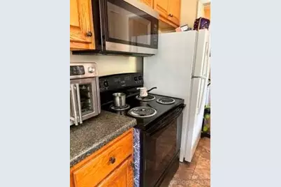 601 E Saunders Avenue, Newton, NC 28658 - Photo 3