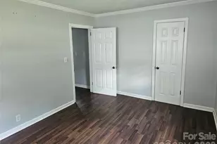 840 W Garrison Blvd, Gastonia, NC 28052 - Photo 9