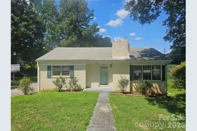 840 W Garrison Boulevard, Gastonia, NC 28052 - Photo 1