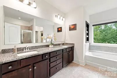 1310 Bershire Lane #L13, Charlotte, NC 28262 - Photo 19