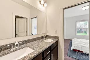 1310 Bershire Ln, Charlotte, NC 28262 - Photo 35