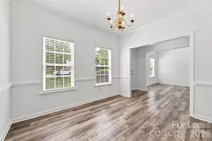 1748 Chinchester Ln, Charlotte, NC 28270 - Photo 5