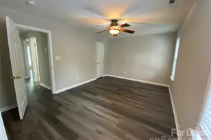 10310 McGoogan Ln, Charlotte, NC 28277 - Photo 11