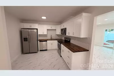 7107 Stonington Lane, Charlotte, NC 28227 - Photo 9