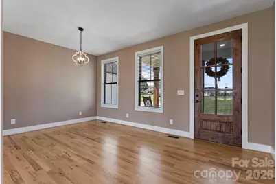 5785 W Nc 10 Highway, Hickory, NC 28602 - Photo 9