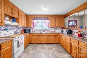 312 Sanders Rd, Pageland, SC 29728 - Photo 13