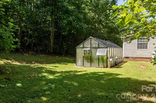 6200 Tallent Hollar Rd, Morganton, NC 28655 - Photo 33