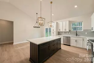 2271 Lee Lawing Rd, Lincolnton, NC 28092 - Photo 9