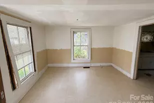 318 Love St, Albemarle, NC 28001 - Photo 3