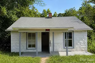 318 Love St, Albemarle, NC 28001 - Photo 1