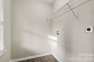 1311 Braveheart Ln, Charlotte, NC 28216 - Photo 11