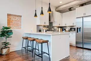 122 College St, Asheville, NC 28801 - Photo 3