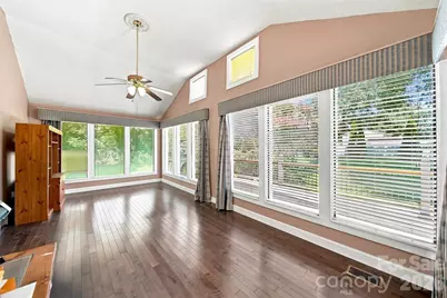 4662 Granada Hills Drive, Granite Falls, NC 28630 - Photo 15
