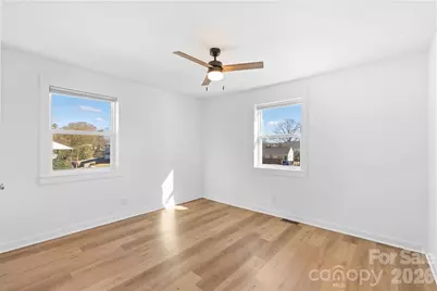 3019 Columbus Circle, Charlotte, NC 28208 - Photo 11
