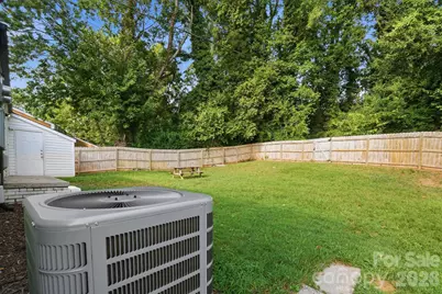 3019 Columbus Circle, Charlotte, NC 28208 - Photo 33
