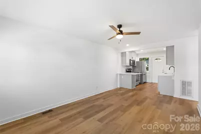 3019 Columbus Circle, Charlotte, NC 28208 - Photo 3
