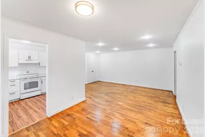 405 W Harvie Avenue #B, Gastonia, NC 28052 - Photo 3
