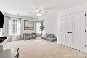 4701 Pebble Lake Dr, Pfafftown, NC 27040 - Photo 25