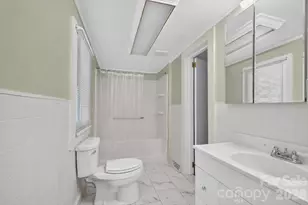 619 N Mountain St, Cherryville, NC 28021 - Photo 15