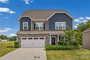 2022 Napa Valley Dr, Waxhaw, NC 28173 - Photo 1