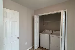 7137 Founders Club Ct, Charlotte, NC 28269 - Photo 17