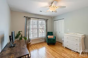 425 Tremont Ave E, Charlotte, NC 28203 - Photo 15