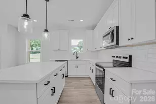 206 Prospect St NW, Lenoir, NC 28645 - Photo 9