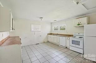 138 West Ln, Brevard, NC 28712 - Photo 19