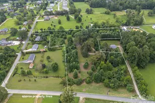 375 E King St, East Flat Rock, NC 28726 - Photo 41