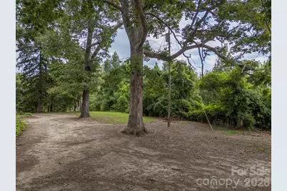375 E King Street, East Flat Rock, NC 28726 - Photo 33