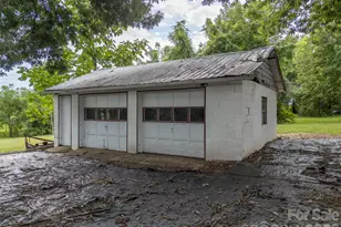 375 E King St, East Flat Rock, NC 28726 - Photo 29