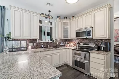 14043 Hatton Cross Drive, Charlotte, NC 28278 - Photo 13