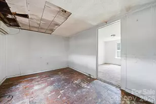 439 Richardson St, Albemarle, NC 28001 - Photo 9