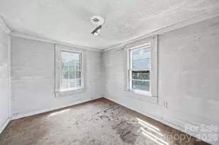 439 Richardson St, Albemarle, NC 28001 - Photo 13
