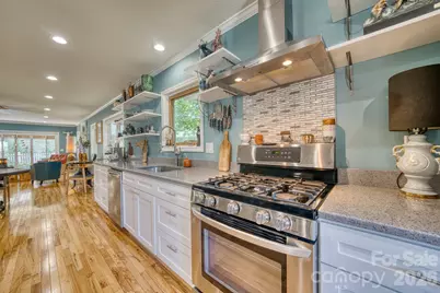 130 Exeter Court, Hendersonville, NC 28791 - Photo 7