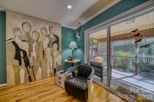 130 Exeter Ct, Hendersonville, NC 28791 - Photo 25