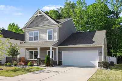 3024 Pinehills Way, Mount Holly, NC 28120 - Photo 3