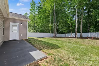 3024 Pinehills Way, Mount Holly, NC 28120 - Photo 25