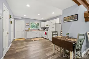 15 N Garden Ct, Fletcher, NC 28732 - Photo 5