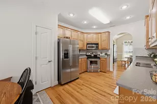1719 30th Ave Ct NE, Hickory, NC 28601 - Photo 11