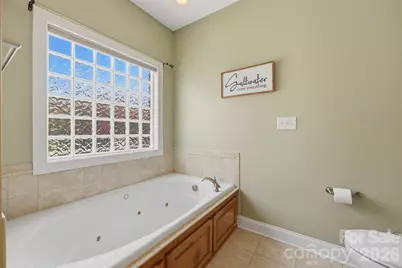 1719 30th Avenue Court NE, Hickory, NC 28601 - Photo 21