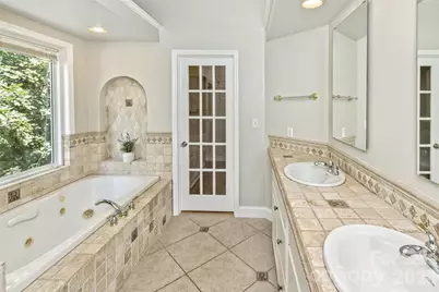 113 Ballantree Drive, Asheville, NC 28803 - Photo 21