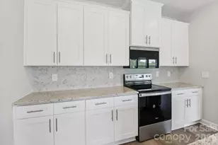 2310 Snapdragon Ct, Stanley, NC 28164 - Photo 5
