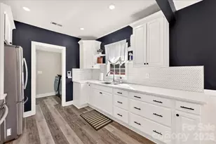 3331 Tuckaseegee Rd, Charlotte, NC 28208 - Photo 21
