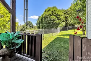 555 Acres View Dr, Waynesville, NC 28786 - Photo 29